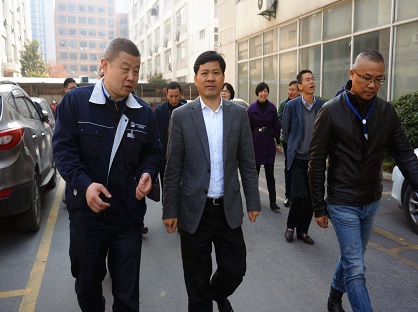 杭州市西湖区区长章根明、副区长马品芳莅临凯发k8国际考察与指导